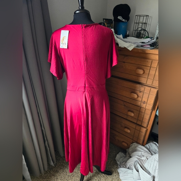 NWT XL (16-18) Women's Dress - Picture 6 of 6